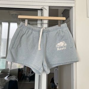 Roots baby blue sweat shorts